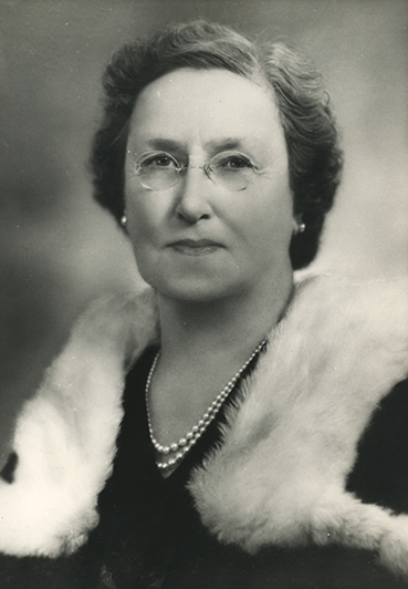 1896_Mabel Sutton in 1940_369x532