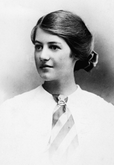 1913_Margueritte Henry_369x532