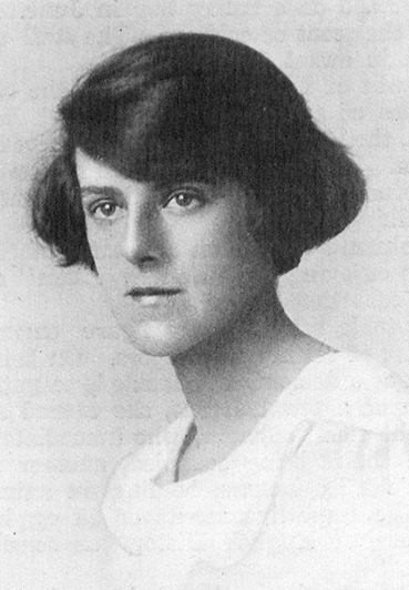 1921_Elaine Shorter_Excelsior_1922_1-9_369x532