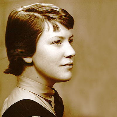 1957_Judith Hall_nee Gardner_400x400