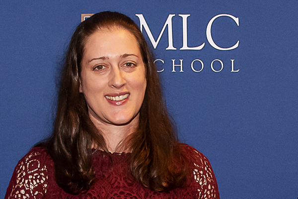 2000_LizNew_AlumAwards2021-314_600x400