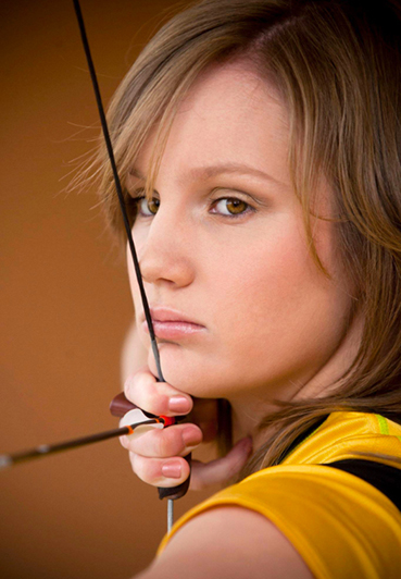 2010_Elisa Barnard_Recurve Archery_369x532
