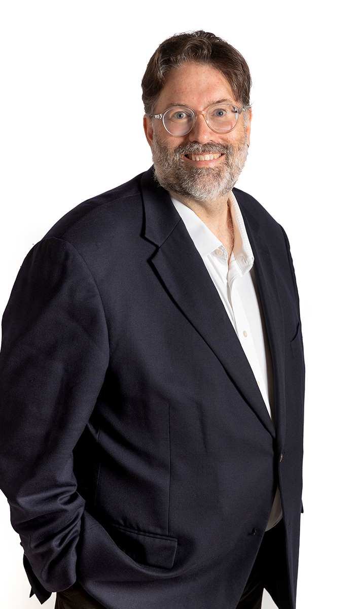 Cullen-L-2023-700x1200