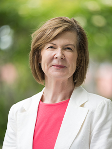 Exec_Thumbnail_LisaMoloney25