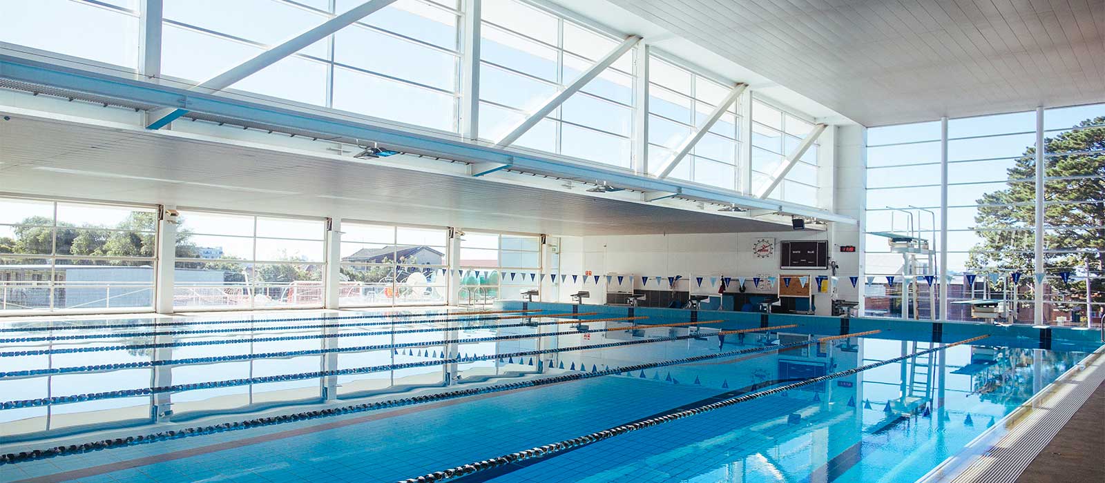 facilities-aquatic-hero