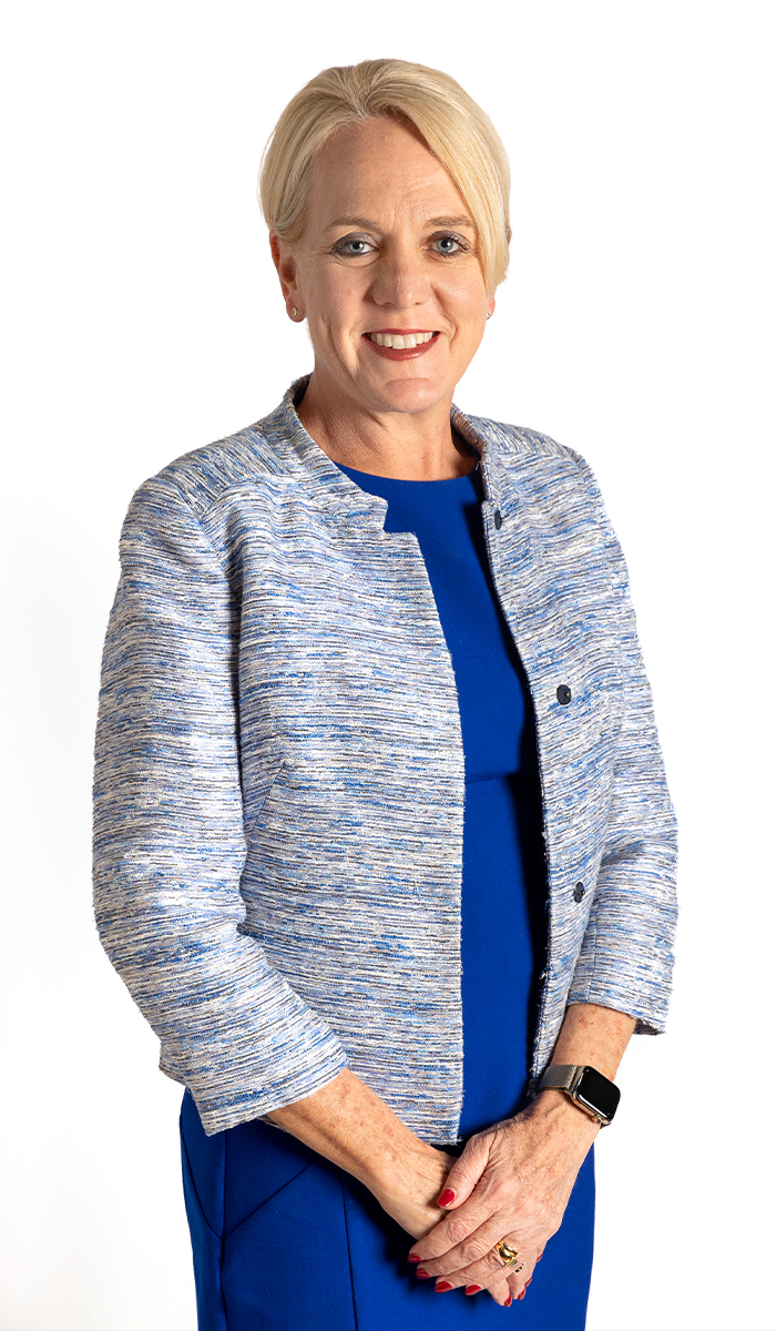 Kylie_BrydenSmith_Side_700wx1200h_2023