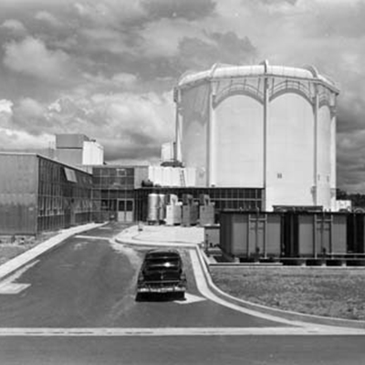Nuclear_reactor_at_Lucas_Heights_400x400