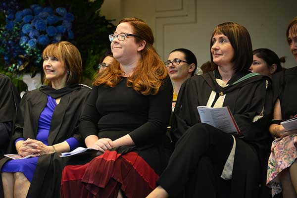 Old-Girl-Fiona-McFarlane-1995-wins-Dylan-Thomas-Prize-thumb