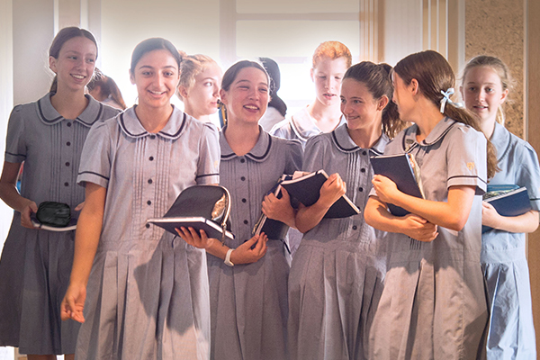 Scholarships-2022-entry